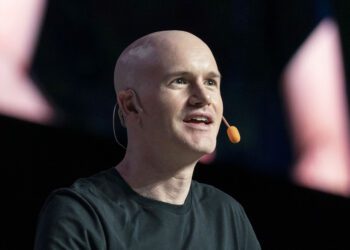 مدیرعامل کوینبیس: با ورود شرکتهای بیشتر، بازار ارزهای دیجیتال ۱۰۰ برابر بزرگتر خواهد شد