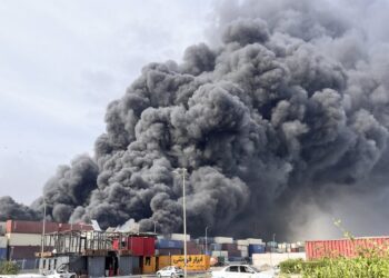 آیا انفجار بندر شهید رجایی تجارت ایران را مختل میکند؟