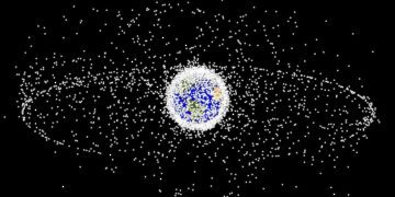 بیش از ۶۶۰۰ تن زباله فضایی در مدار زمین سرگردانند