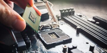 پردازنده چیست و چه کاربردی دارد؟ | بررسی کامل CPU به زبان ساده