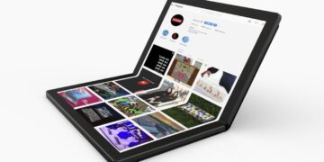 آمازون در مسیر عرضه لپ‌تاپ تاشوی جدید؛ پس از هوآوی و ایسوس