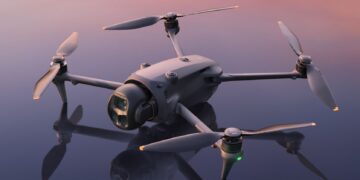 پهپاد DJI Mavic 4 Pro با سنسور ۱۰۰ مگاپیکسلی و برد پرواز ۴۱ کیلومتری معرفی شد