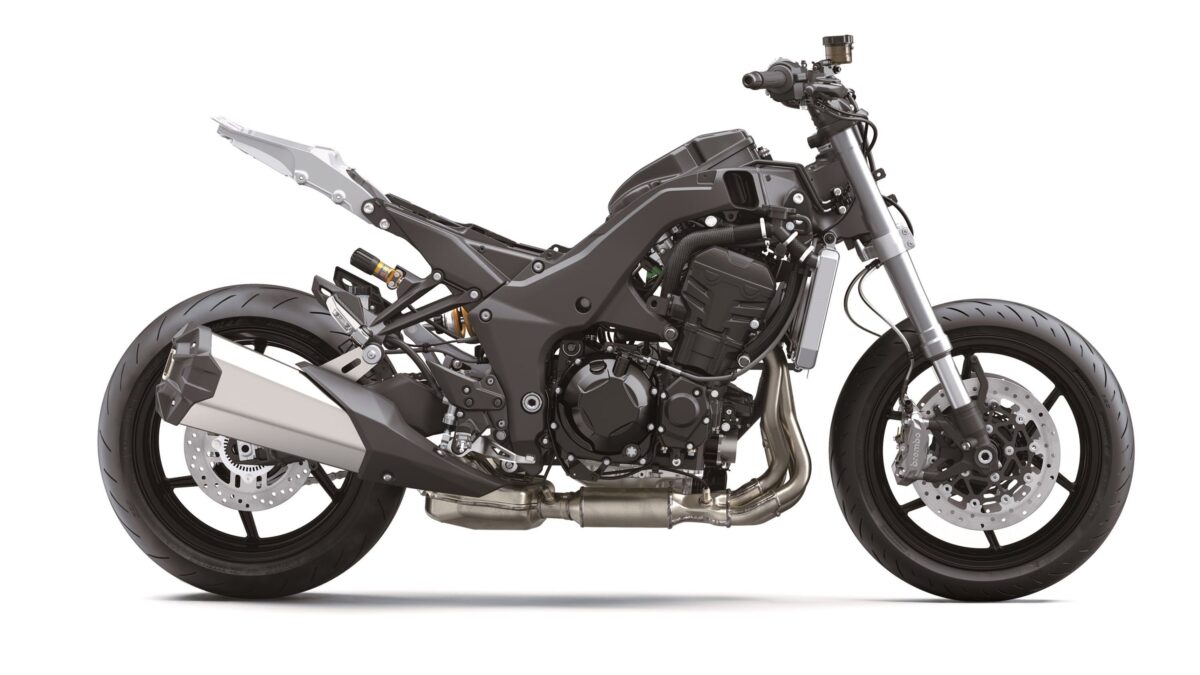 کاوازاکی به زودی از موتورسیکلت Z1100 رونمایی می کند