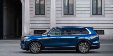 جیلی از شاسی‌بلند هیبریدی پرچم‌دار Galaxy M9 رونمایی کرد