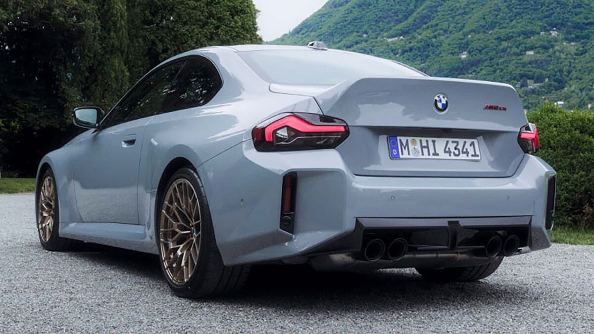تصاویر رسمی خودروی BMW M2 CS مدل ۲۰۲۶ منتشر شد