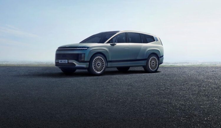 هیوندای از شاسی‌بلند برقی IONIQ 9 مدل ۲۰۲۶ رونمایی کرد