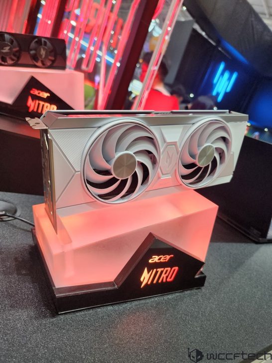 کارت Intel Arc B580 Nitro OC White