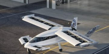 نخستین پرواز با فناوری فن درون‌بال توسط هواپیمای Cavorite X7