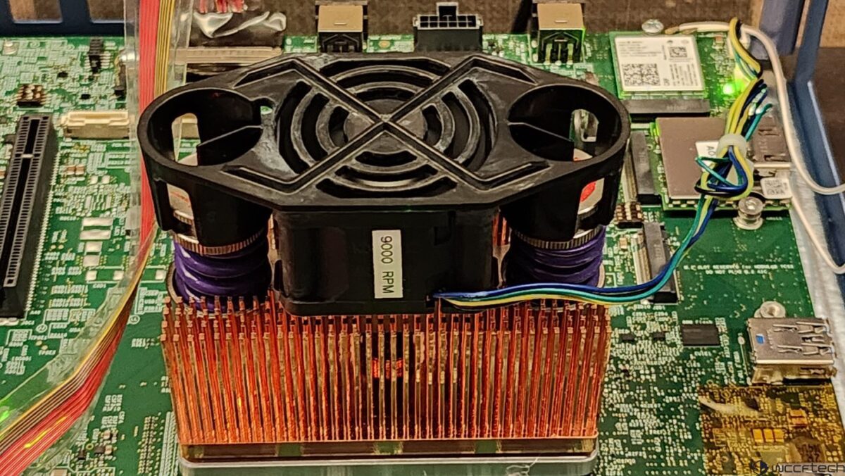 همچنین یک کیت توسعه (RVP) مشابه نمونه معرفیشده برای Lunar Lake در سال گذشته نیز به نمایش گذاشته شد. این کیت دارای حافظه LPDDR5x و خنککننده مسی فعال بود.