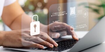 مایکروسافت در به‌روزرسانی ویندوز 11 (نسخه 22H2)، از ابزار امنیتی تازه‌ای به نام Smart App Control رونمایی کرده است؛ قابلیتی که نه‌تنها جلوی اجرای برنامه‌های مشکوک را می‌گیرد، بلکه به گفته این شرکت، تأثیر کمتری بر عملکرد سیستم دارد. البته برای فعال‌سازی این ابزار باید ویندوز را به‌صورت کامل از نو نصب کرد.