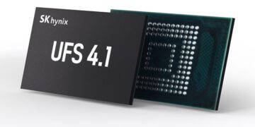 شرکت کره‌ای SK hynix از حافظه فلش جدید خود با نام UFS 4.1 پرده برداشت؛ محصولی که برای نخستین بار در جهان از NAND سه‌سطحی (TLC) چهار‌بعدی با ۳۲۱ لایه بهره می‌برد.