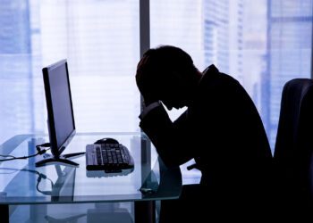 کوچک شدن مغز از عوارض نشستن طولانی