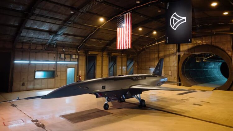 آمریکا آزمایش پهپادهای رزمی هوشمند برای همراه جنگنده‌های F-35 و F-47 را آغاز کرد
