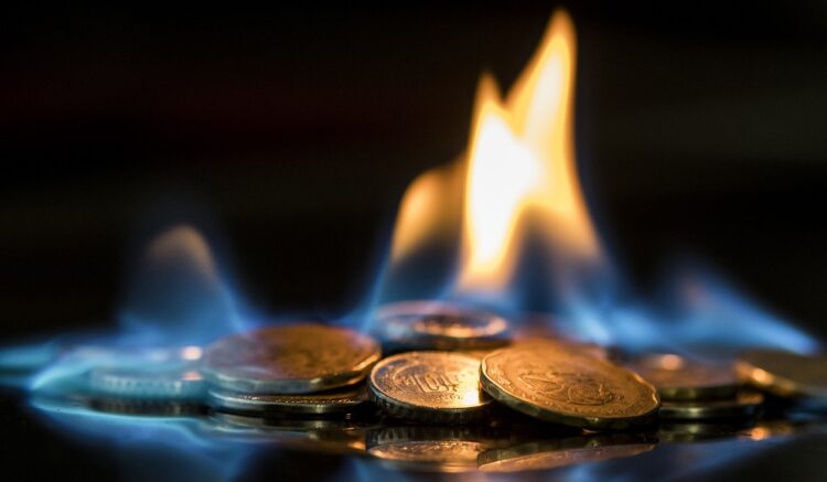 توکن‌سوزی ۱۰۵ میلیون‌ دلاری USDC توسط سیرکل؛ چرا و چگونه؟