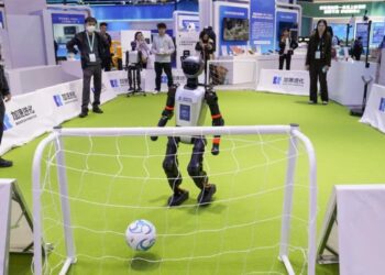 پکن میزبان اولین رقابت جهانی ربات‌های انسان‌نما می شود