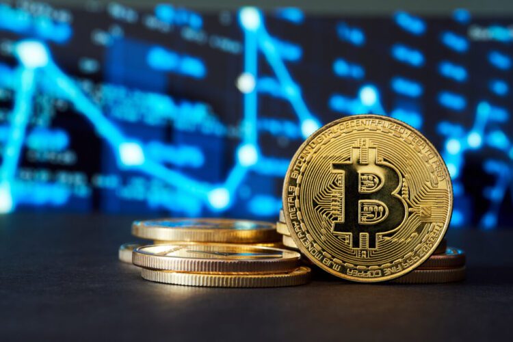ارزش بازار بیت کوین از ۲.۱۸ تریلیون دلار عبور کرد؛ افزایش ۱۵ درصدی کیف‌پول‌های دارای یک واحد بیت کوین