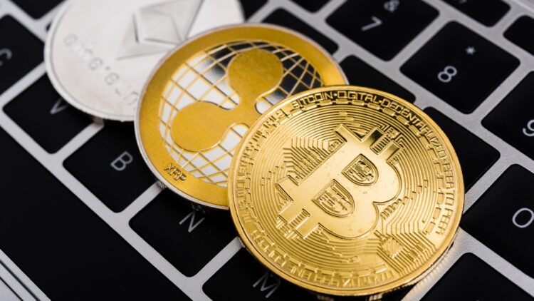 پیش‌بینی قیمت بیت‌کوین، اتریوم و ریپل: آیا بازار صعودی ادامه پیدا می‌کند؟