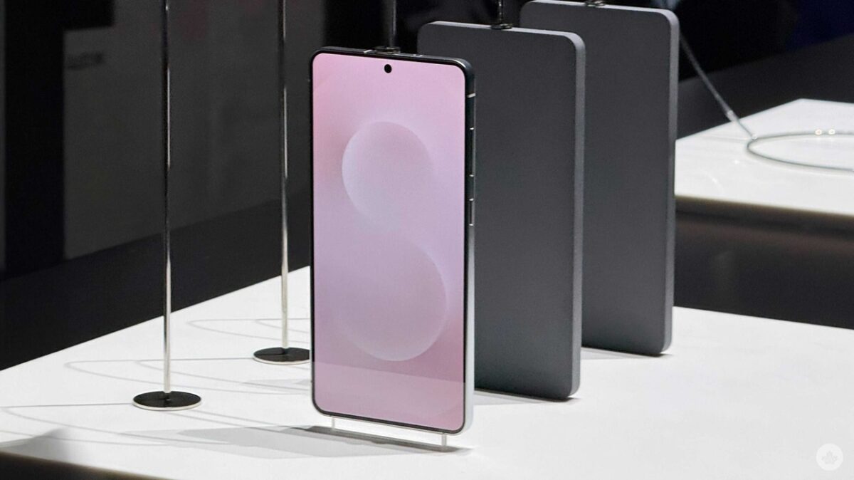 بررسی S25 Edge از نظر صفحهنمایش