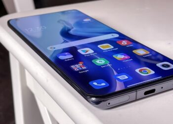 انواع نمایشگر موبایل