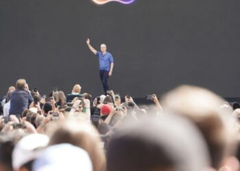 اپل در آستانه WWDC 2025 تحت فشار قرار دارد