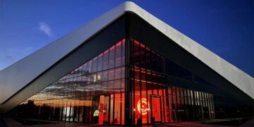 اسپیس‌ایکس کارخانه بسته‌بندی تراشه با پیشرفته‌ترین فناوری را در تگزاس احداث می‌کند