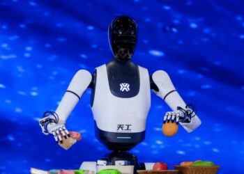 مدل RoboBrain 2.0 توسط آزمایشگاه هوش مصنوعی چین رونمایی شد تا توسعه رباتهای انساننما را سرعت بخشد