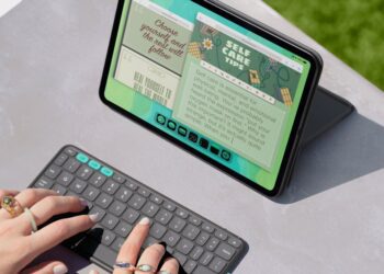 لاجیتک از قاب جدید Flip Folio برای آیپد با صفحهکلید بیسیم و جداشدنی رونمایی کرد