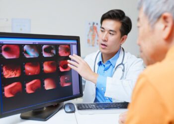 انقلاب در تشخیص زودهنگام سرطان معده با هوش مصنوعی Grape علی ‌بابا