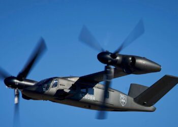 ارتش آمریکا از هلیکوپتر تهاجمی نسل آینده خود رونمایی کرد