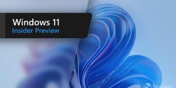 از نظر فنی، نسخه ۲۵H2 تغییر اساسی نسبت به نسخه پیشین یعنی ۲۴H2 محسوب نمی‌شود و هر دو نسخه از یک پلتفرم و ساختار خدماتی مشترک استفاده می‌کنند. این موضوع باعث می‌شود فرآیند ارتقاء از نسخه ۲۴H2 به ۲۵H2 بسیار ساده‌تر و سریع‌تر از انتقال از نسخه ۲۳H2 به ۲۴H2 باشد؛ به‌طوری‌که تنها با یک راه‌اندازی مجدد، ارتقاء انجام می‌شود، مشابه نصب یک به‌روزرسانی تجمیعی معمول.