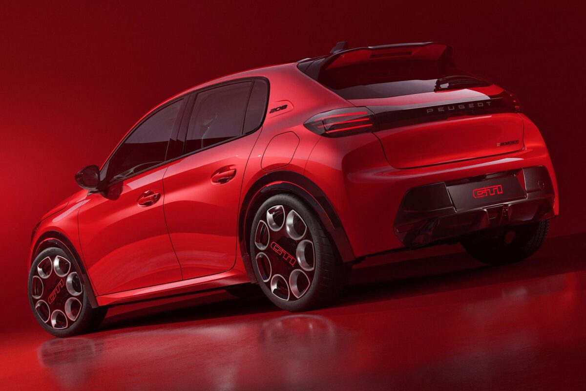 رونمایی از پژو e-208 GTi تمامبرقی