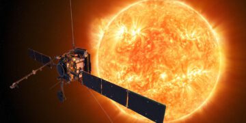 ثبت اولین تصاویر از قطب جنوب خورشید توسط فضاپیمای Solar Orbiter