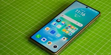 گوشی تاشو Magic V5 آنر