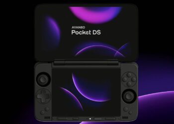 کنسول دستی Pocket DS آیانو
