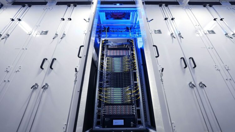 استقرار نخستین ابررایانههای Blackwell Ultra در دیتاسنتر CoreWeave توسط دل و انویدیا