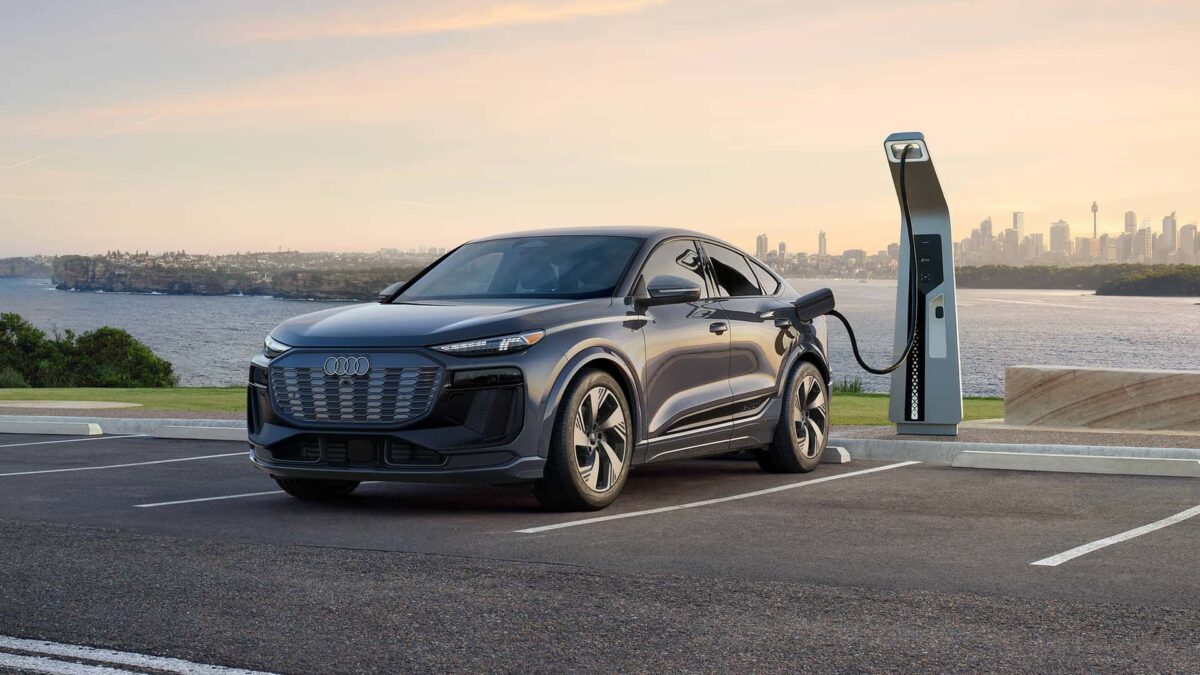رونمایی از خودروی Q6 Sportback E-Tron مدل ۲۰۲۵ آئودی
