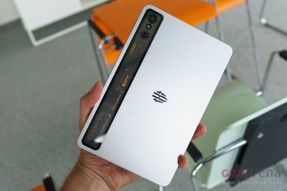 تبلت گیمینگ RedMagic Astra