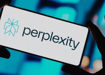 رقابت پرپلکسیتی با گوگل با مرورگر هوش مصنوعی Comet