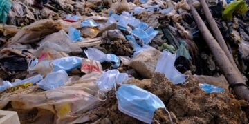 بازیافت ماسک‌های دوران کرونا برای تولید قطعات الکترونیکی خودروهای برقی