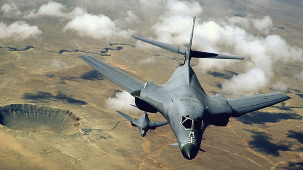 بمبافکن B-1B آمریکا به موشکهای مافوق صوت تجهیز خواهد شد