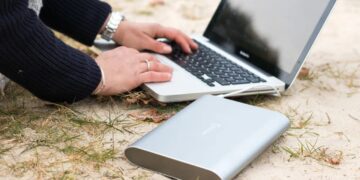 پاوربانک لپ تاپ