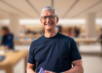 ربات رومیزی هوشمند اپل