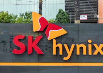 SK hynix برای نخستین‌بار از سامسونگ پیشی گرفت و به بزرگ‌ترین سازنده حافظه جهان تبدیل شد