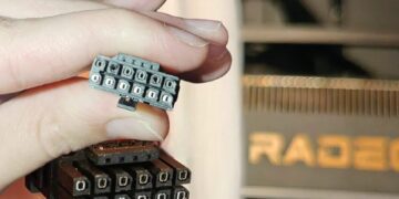 ذوب‌شدن کانکتور ۱۶ پین Radeon RX 9070 XT