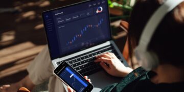 اپلیکیشن استخراج رمزارز IOTA Miner