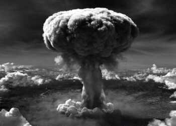 مقامات ژاپنی در هشتادمین سالگرد بمباران اتمی هیروشیما خواستار صلح جهانی شدند