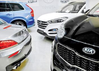 ادامه ریزش قیمت در بازار خودروهای وارداتی