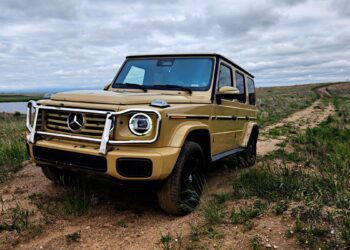 نقد و بررسی جامع مرسدس بنز G-Class مدل ۲۰۲۵