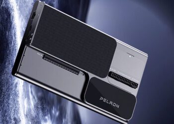عرضه جهانی داک کارت گرافیک Peladn Link S-3 با استاندارد تاندربولت ۵