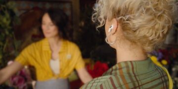 ترجمه زنده ایرپادز در کشورهای اروپایی کار نمی‌کند